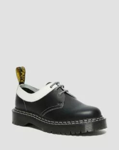 Dr. Martens Dr Martens | Unisex Plain Leather Logo Oxfords -Dr. Martens Shop org 1044