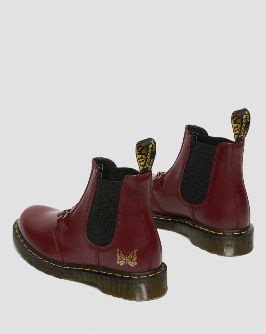 Dr. Martens Dr Martens | Unisex Street Style Logo Boots 10 Dr. Martens Dr Martens | Unisex Street Style Logo Boots - Image 8