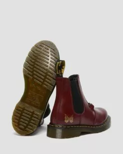 Dr. Martens Dr Martens | Unisex Street Style Logo Boots 32 Dr. Martens Dr Martens | Unisex Street Style Logo Boots -Dr. Martens Shop org 111