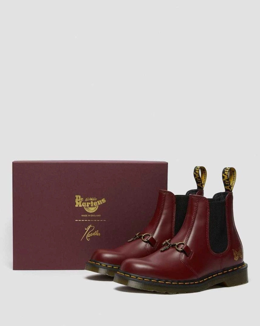 Dr. Martens Dr Martens | Unisex Street Style Logo Boots 15 Dr. Martens Dr Martens | Unisex Street Style Logo Boots - Image 13