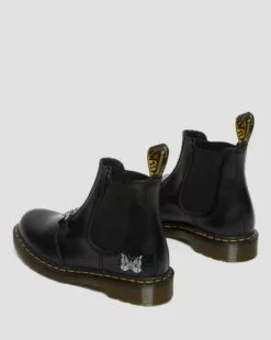 Dr. Martens Dr Martens | Unisex Street Style Logo Boots 38 Dr. Martens Dr Martens | Unisex Street Style Logo Boots -Dr. Martens Shop org 117