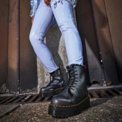 Dr. Martens Dr Martens | Suede Blended Fabrics Street Style Leather Logo Boots -Dr. Martens Shop org 25