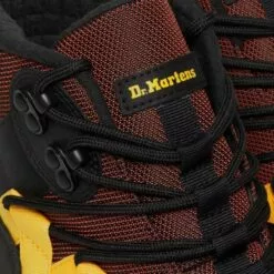 Dr. Martens Dr Martens | Plain Leather Logo Chukkas Boots -Dr. Martens Shop org 300