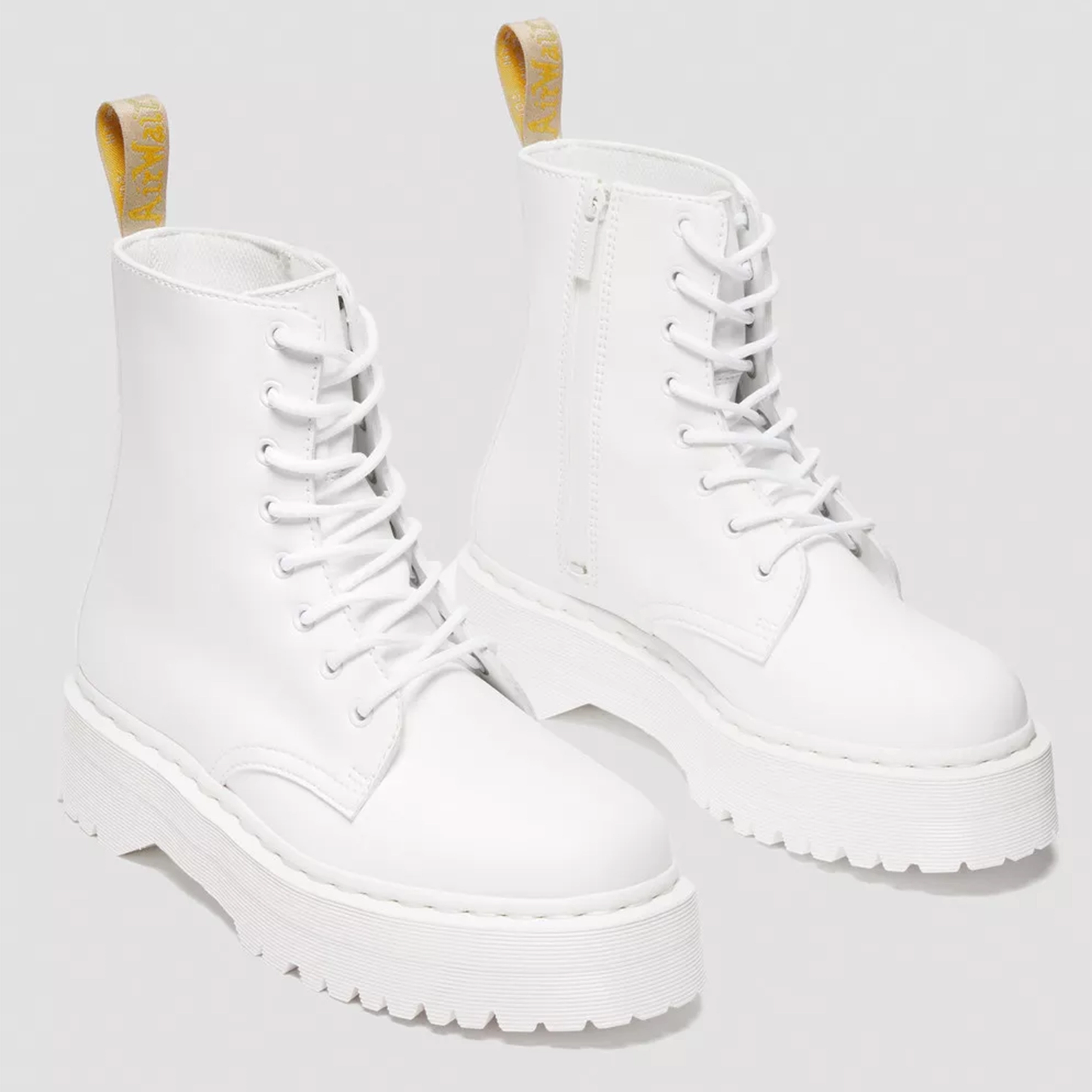 Dr. Martens Dr Martens | Street Style Plain Logo Boots 4 Dr. Martens Dr Martens | Street Style Plain Logo Boots - Image 2