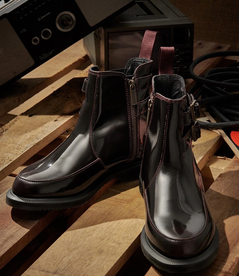 Dr. Martens Dr Martens | Unisex Street Style Leather Logo Boots 6 Dr. Martens Dr Martens | Unisex Street Style Leather Logo Boots - Image 4