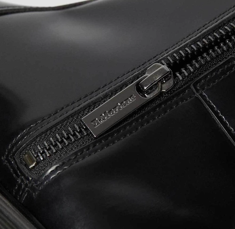 Dr. Martens Dr Martens | Unisex Street Style Leather Logo Boots 11 Dr. Martens Dr Martens | Unisex Street Style Leather Logo Boots - Image 9