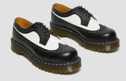 Dr. Martens Dr Martens | Unisex Street Style Oversized Logo Oxfords 6 Dr. Martens Dr Martens | Unisex Street Style Oversized Logo Oxfords - Image 4