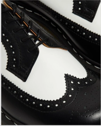 Dr. Martens Dr Martens | Unisex Street Style Oversized Logo Oxfords 10 Dr. Martens Dr Martens | Unisex Street Style Oversized Logo Oxfords - Image 8