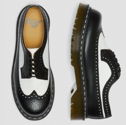 Dr. Martens Dr Martens | Unisex Street Style Oversized Logo Oxfords 12 Dr. Martens Dr Martens | Unisex Street Style Oversized Logo Oxfords - Image 10