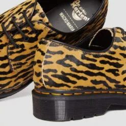 Dr. Martens Dr Martens | Unisex Blended Fabrics Street Style Collaboration -Dr. Martens Shop org 863