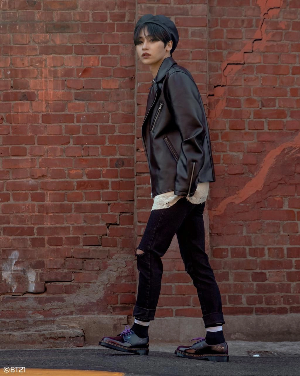 Dr. Martens Dr Martens | Street Style Leather Logo Oxfords 11 Dr. Martens Dr Martens | Street Style Leather Logo Oxfords - Image 9