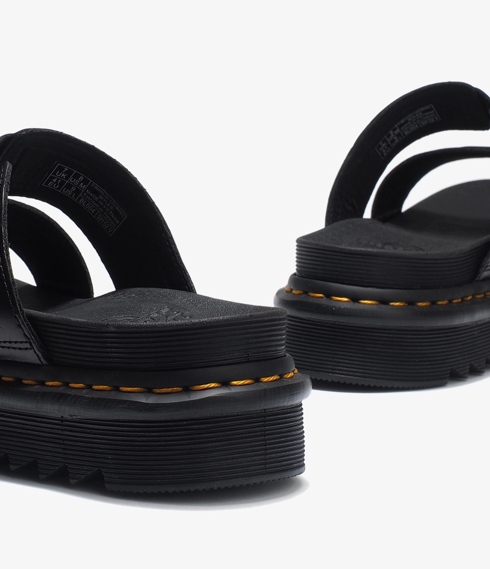 Dr. Martens Dr Martens | Unisex Blended Fabrics Street Style Plain Sport Sandals 4 Dr. Martens Dr Martens | Unisex Blended Fabrics Street Style Plain Sport Sandals - Image 2