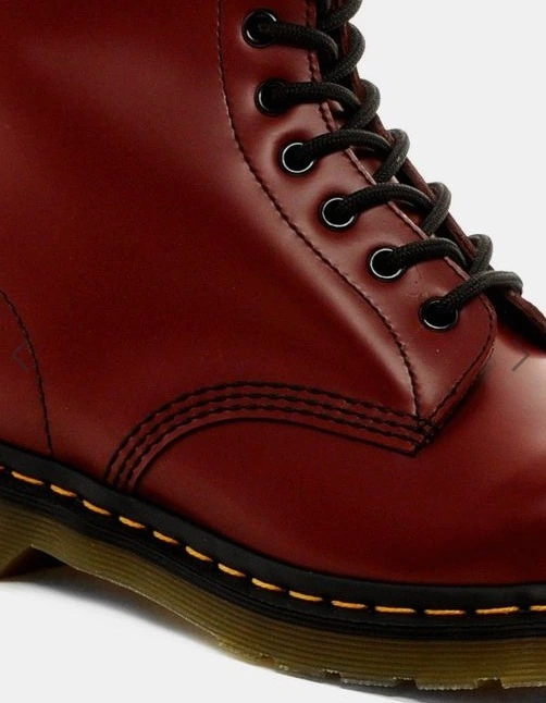Dr. Martens Dr Martens | Street Style Leather Boots 11 Dr. Martens Dr Martens | Street Style Leather Boots - Image 9
